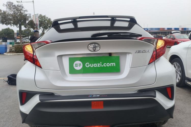 Used Toyota IZOA 2023 2.0L Yixing Version Rear