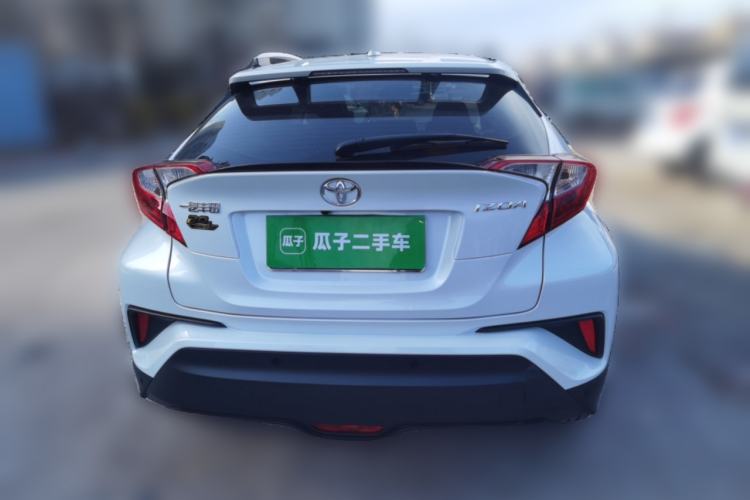 Used Toyota IZOA 2023 2.0L 20th Anniversary Platinum Edition Rear