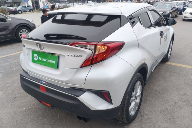 Used Toyota IZOA 2023 2.0L Yixing Version Rear Right 45 Deg