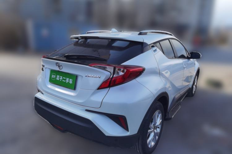 Used Toyota IZOA 2023 2.0L 20th Anniversary Platinum Edition Rear Right 45 Deg