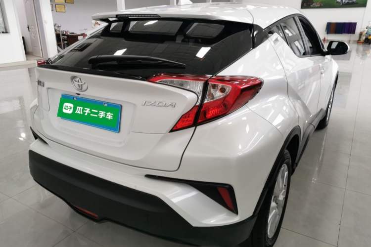 Used Toyota IZOA 2023 2.0L Enjoy Edition Rear Right 45 Deg
