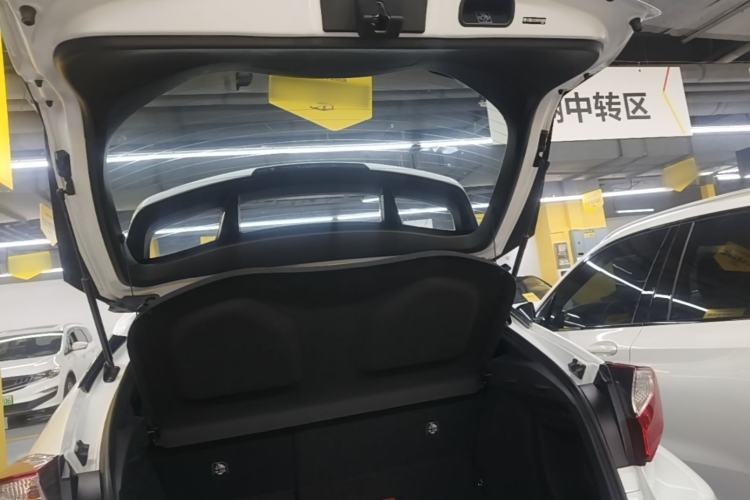 Used Toyota IZOA 2023 2.0L Enjoy Edition Trunk