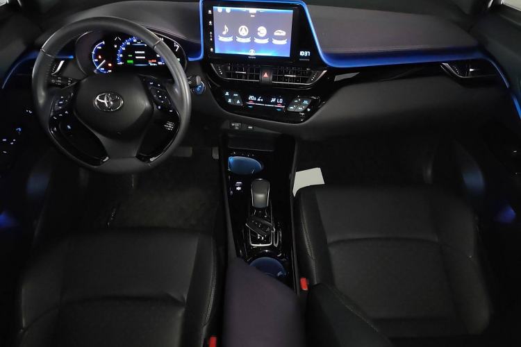 Used Toyota IZOA EV 2020 E·Smart Edition Center Console