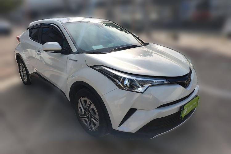 Used Toyota IZOA EV 2020 E·Smart Edition Front Right 45 Deg