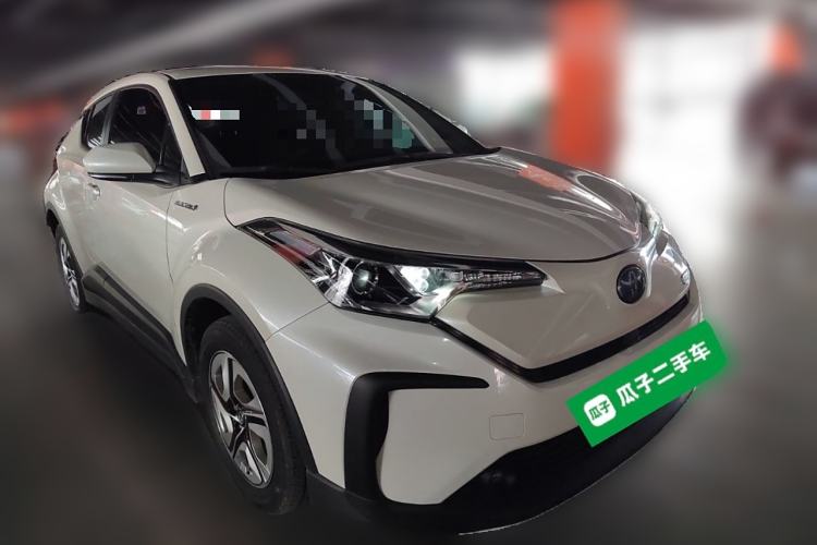 Used Toyota IZOA EV 2020 E·Smart Edition Front Right 45 Deg