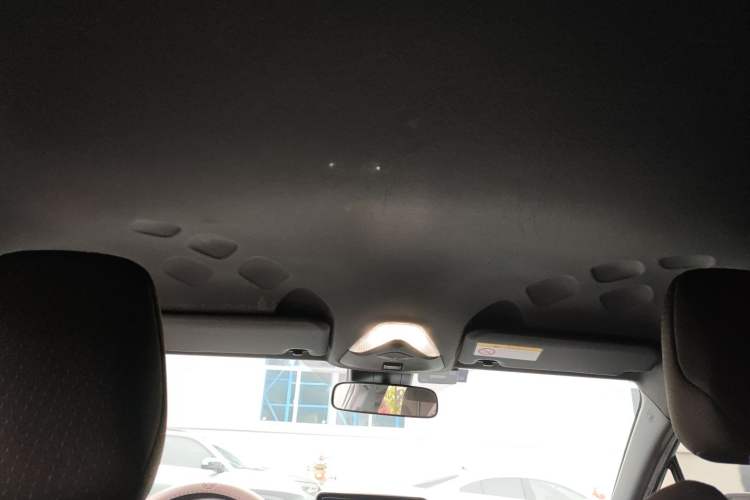 Used Toyota IZOA EV 2020 E·Smart Edition Headliner