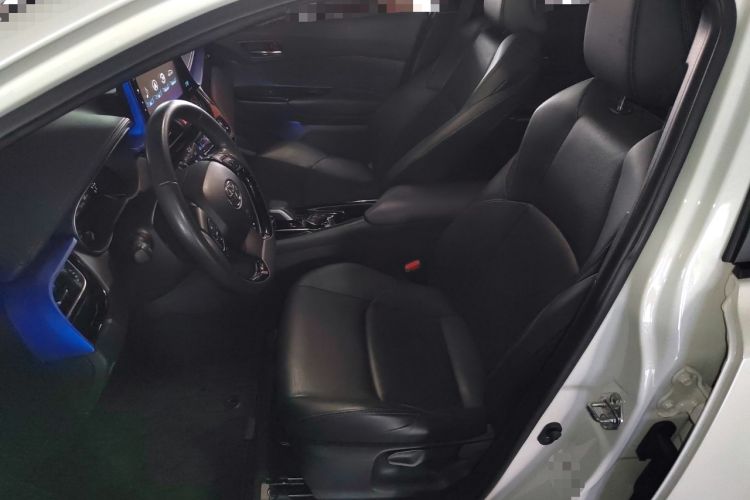 Used Toyota IZOA EV 2020 E·Smart Edition Left Front Seat