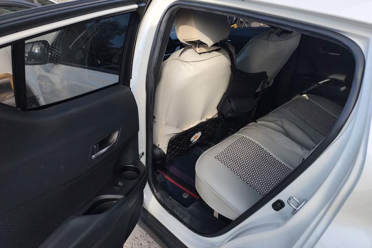 Used Toyota IZOA EV 2020 E·Smart Edition Left Rear Seat