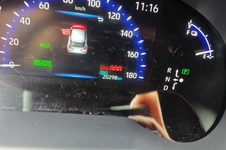Used Toyota IZOA EV 2020 E·Smart Edition Odometer Close Up