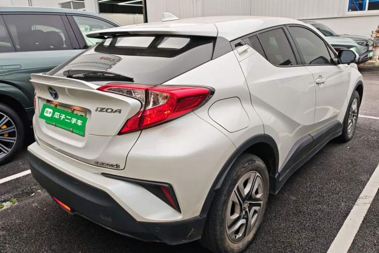 Used Toyota IZOA EV 2020 E·Smart Edition Rear Right 45 Deg