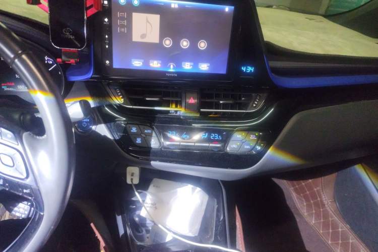 Used Toyota IZOA EV 2020 E·Smart Edition Audio And AC Panel