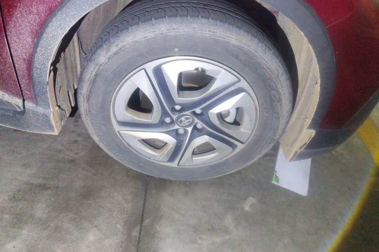 Used Toyota IZOA EV 2020 E·Smart Edition Right Front Wheel Hub