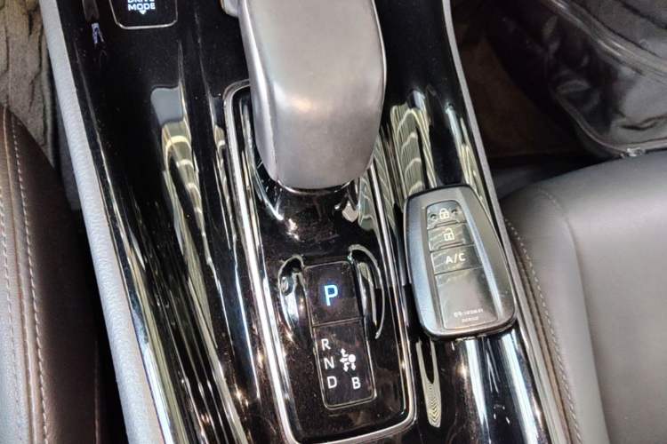 Used Toyota IZOA EV 2020 E·Smart Edition Gear Lever