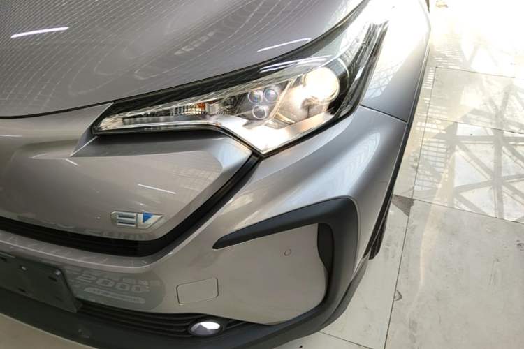 Used Toyota IZOA EV 2020 E·Smart Edition Left Front Headlight