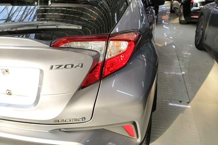 Used Toyota IZOA EV 2020 E·Smart Edition Right Rear Taillight
