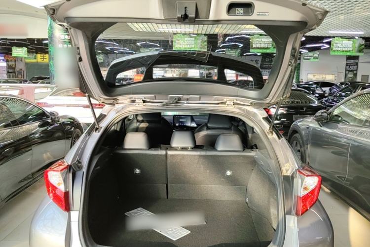 Used Toyota IZOA EV 2020 E·Smart Edition Trunk