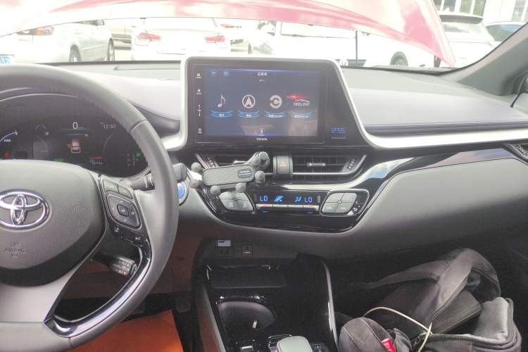 Used Toyota IZOA EV 2020 E·Smart Edition Audio And AC Panel