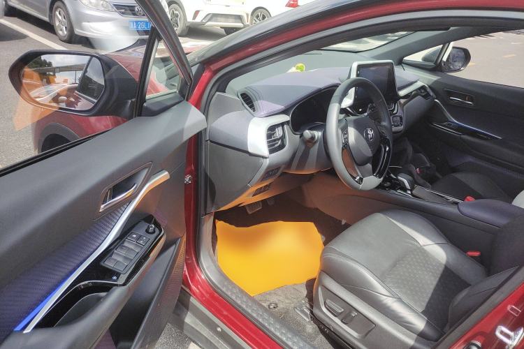 Used Toyota IZOA EV 2020 E·Smart Edition Driver Seat