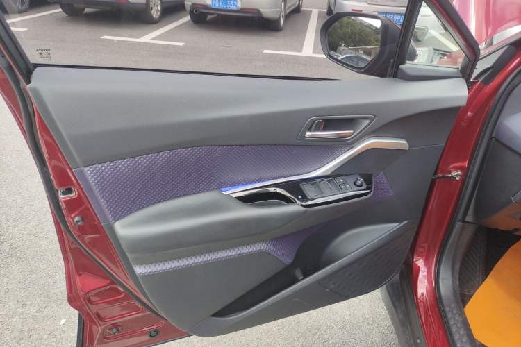 Used Toyota IZOA EV 2020 E·Smart Edition Left Front Door Interior