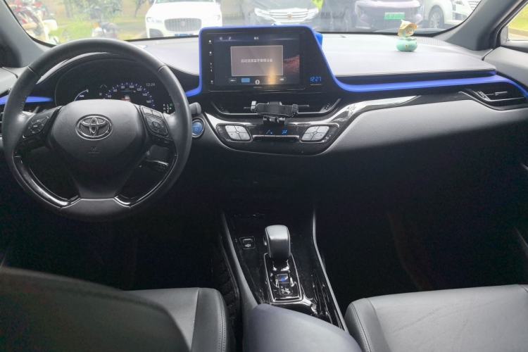 Used Toyota IZOA EV 2020 E·Smart Edition Center Console