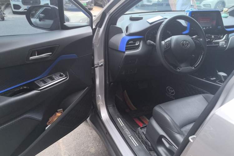 Used Toyota IZOA EV 2020 E·Smart Edition Driver Seat