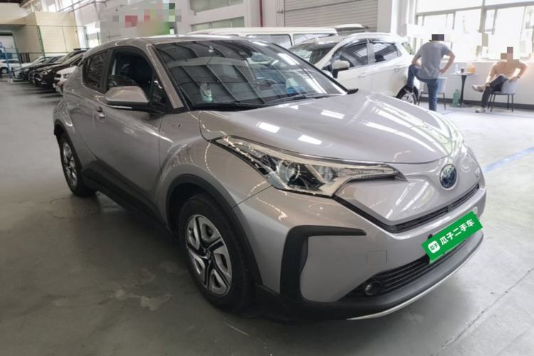 Used Toyota IZOA EV 2020 E·Smart Edition Front Right 45 Deg