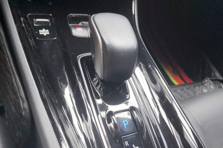 Used Toyota IZOA EV 2020 E·Smart Edition Gear Lever
