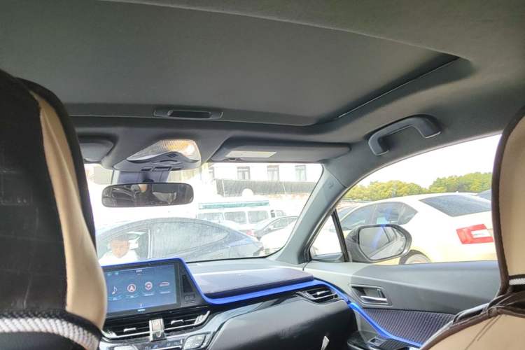 Used Toyota IZOA EV 2020 E·Smart Edition Headliner
