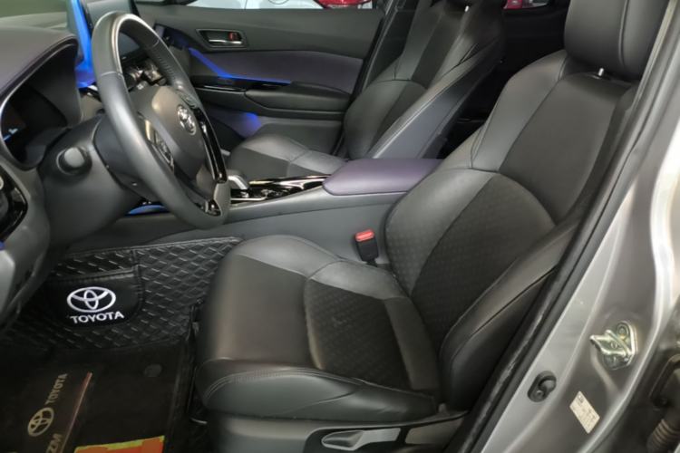 Used Toyota IZOA EV 2020 E·Smart Edition Left Front Seat