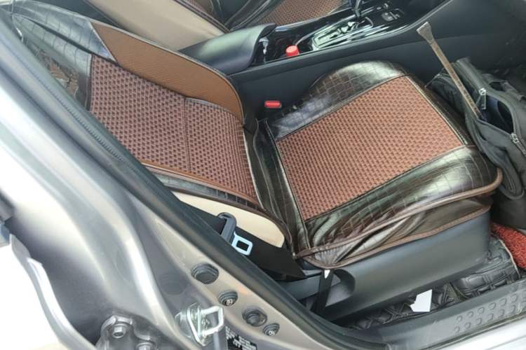Used Toyota IZOA EV 2020 E·Smart Edition Right Front Seat