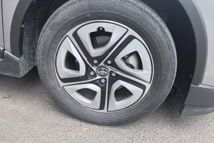 Used Toyota IZOA EV 2020 E·Smart Edition Right Front Wheel Hub