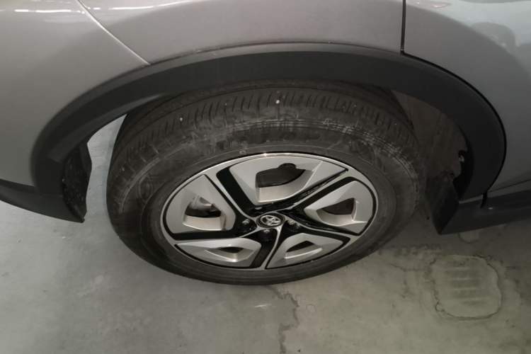 Used Toyota IZOA EV 2020 E·Smart Edition Right Rear Wheel Hub