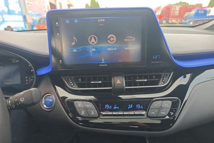 Used Toyota IZOA EV 2020 E·Elite Edition Audio And AC Panel