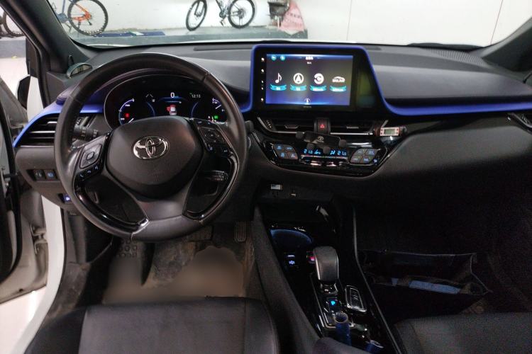 Used Toyota IZOA EV 2020 E·Smart Edition Center Console