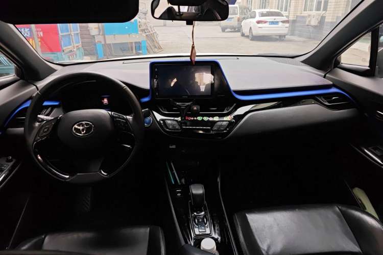 Used Toyota IZOA EV 2020 E·Smart Edition Center Console