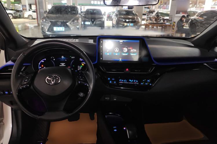 Used Toyota IZOA EV 2020 E·Smart Edition Center Console