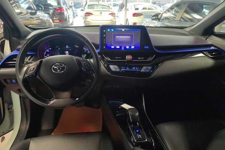 Used Toyota IZOA EV 2020 E·Smart Edition Center Console