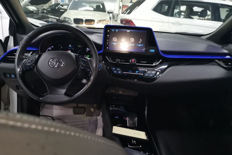 Used Toyota IZOA EV 2020 E·Smart Edition Center Console