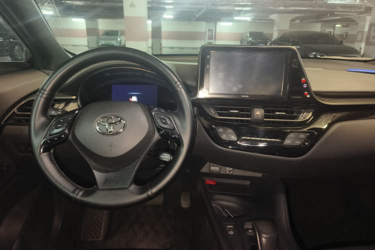 Used Toyota IZOA EV 2020 E·Smart Edition Center Console