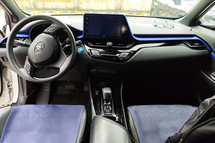 Used Toyota IZOA EV 2020 E·Smart Edition Center Console