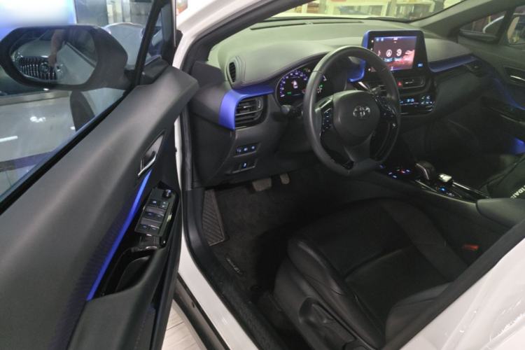Used Toyota IZOA EV 2020 E·Smart Edition Driver Seat