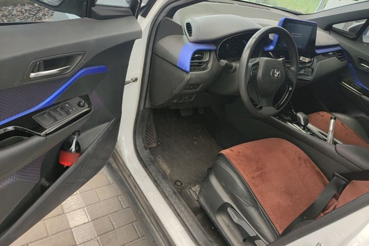 Used Toyota IZOA EV 2020 E·Smart Edition Driver Seat