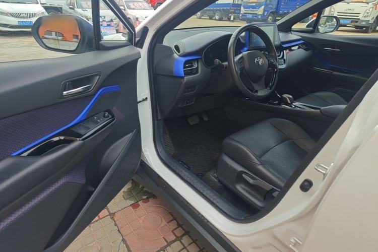 Used Toyota IZOA EV 2020 E·Elite Edition Driver Seat