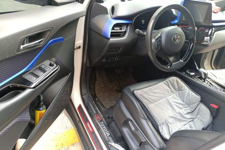 Used Toyota IZOA EV 2020 E·Smart Edition Driver Seat