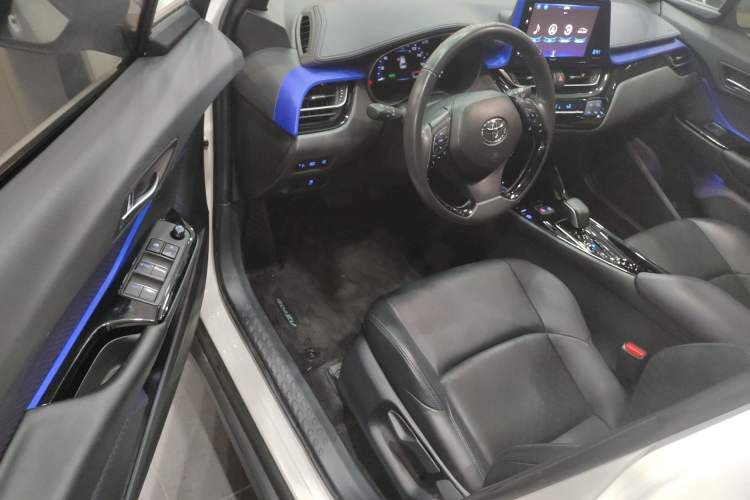 Used Toyota IZOA EV 2020 E·Smart Edition Driver Seat