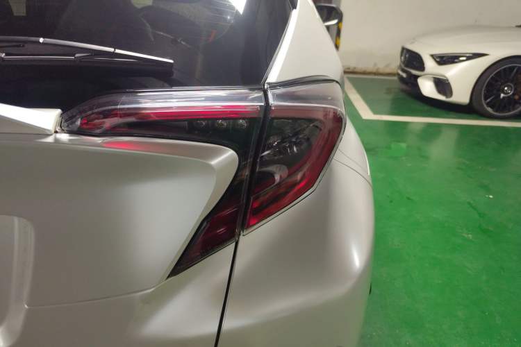 Used Toyota IZOA EV 2020 E·Elite Edition Exterior 6