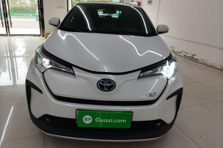 Used Toyota IZOA EV 2020 E·Smart Edition Front