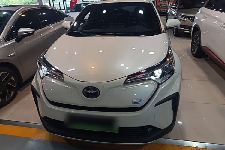 Used Toyota IZOA EV 2020 E·Smart Edition Front