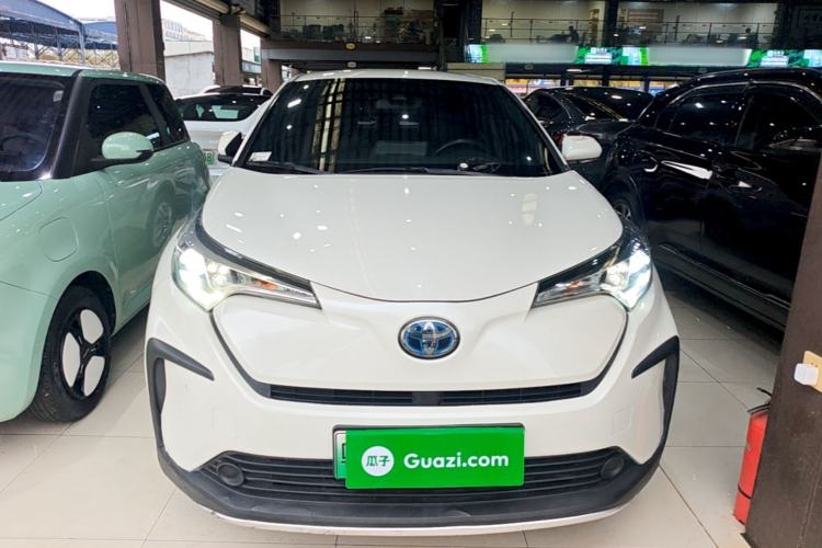 Used Toyota IZOA EV 2020 E·Smart Edition Front