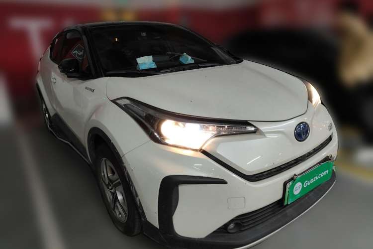 Used Toyota IZOA EV 2020 E·Smart Edition Front Right 45 Deg